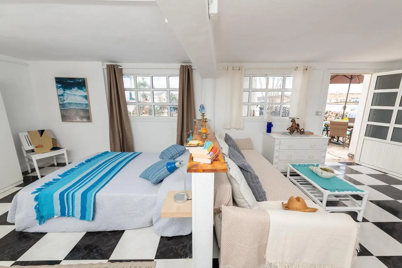 Apartment Vista Paraiso, Sea Breeze Facing The Sea La Oliva